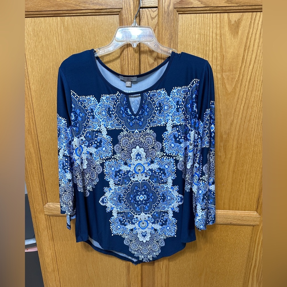 Woman’s blouse